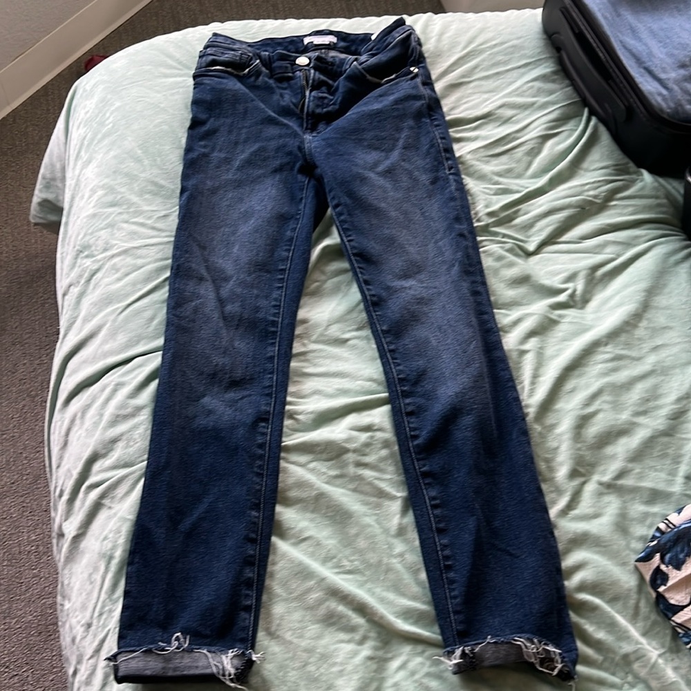 Good American Good Legs— Frayed Hem Skinny Jeans 👖